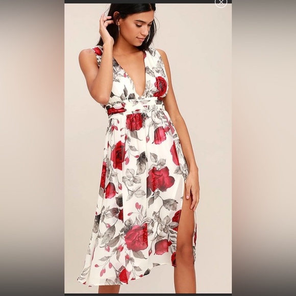 Lulus Dresses & Skirts - Gorgeous Lulus Queen of Hearts Dress Size 10